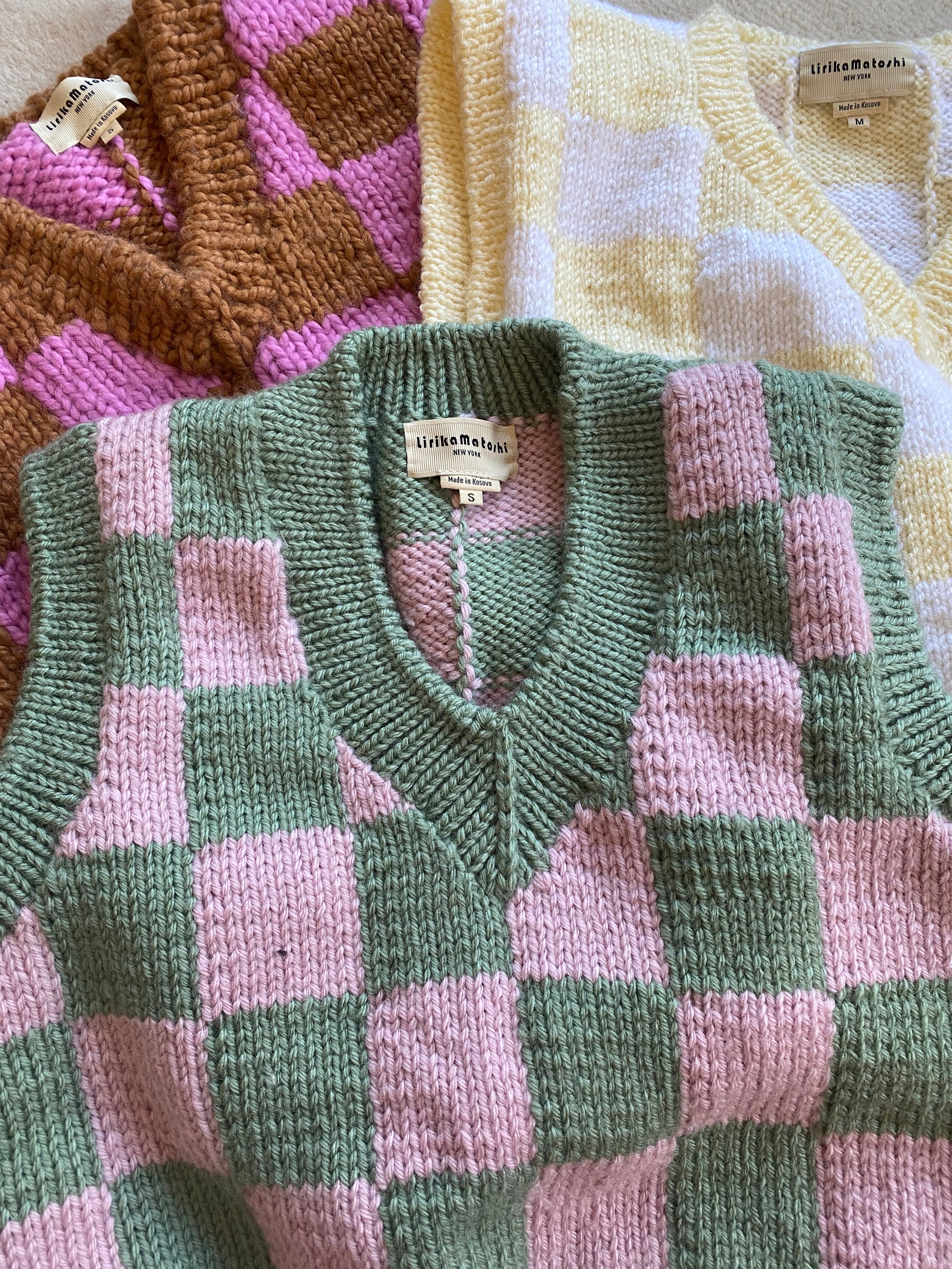 Checkered Knit Vest - Image 4