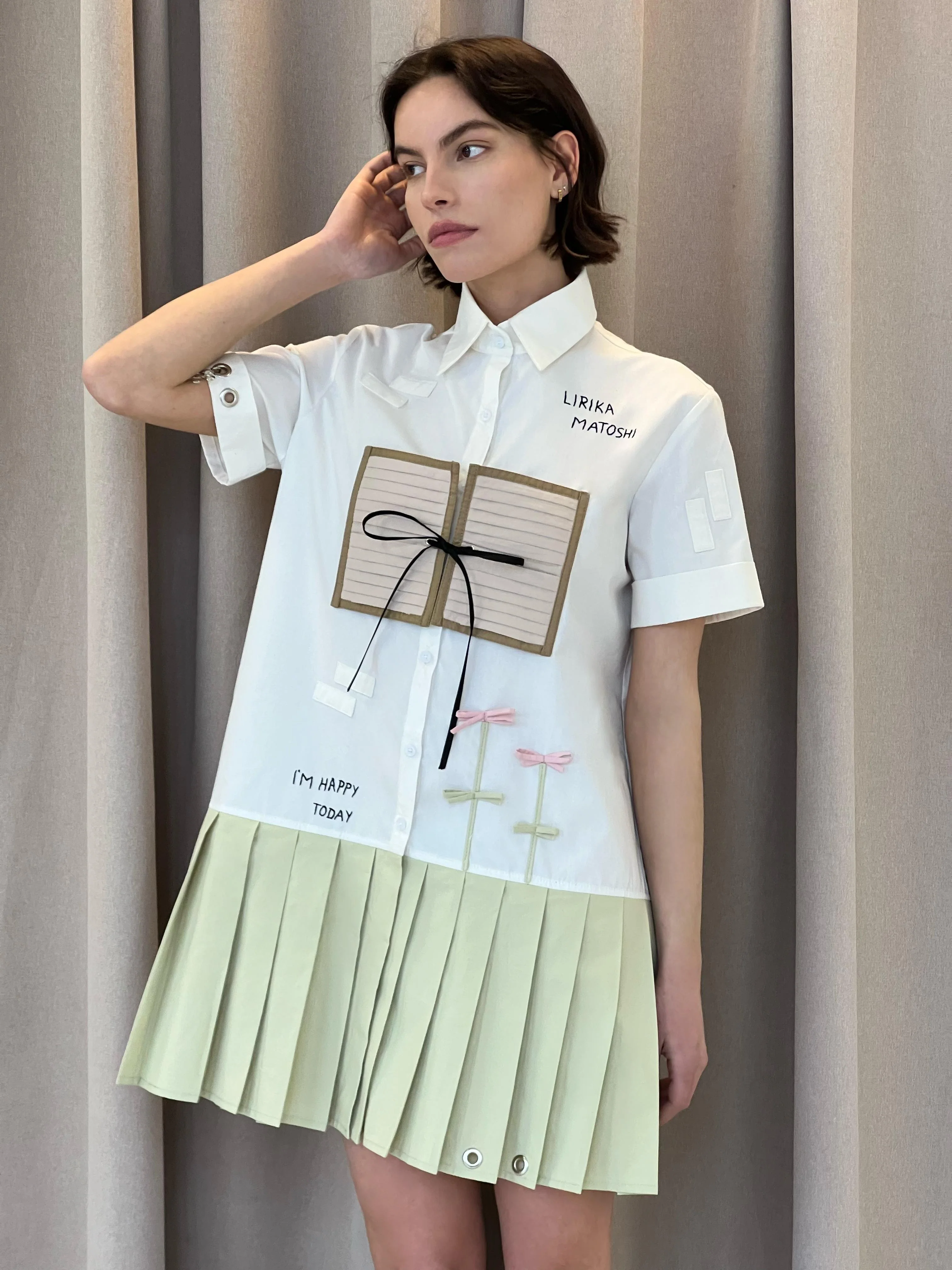 I’m Happy Today Window Dress - Image 3