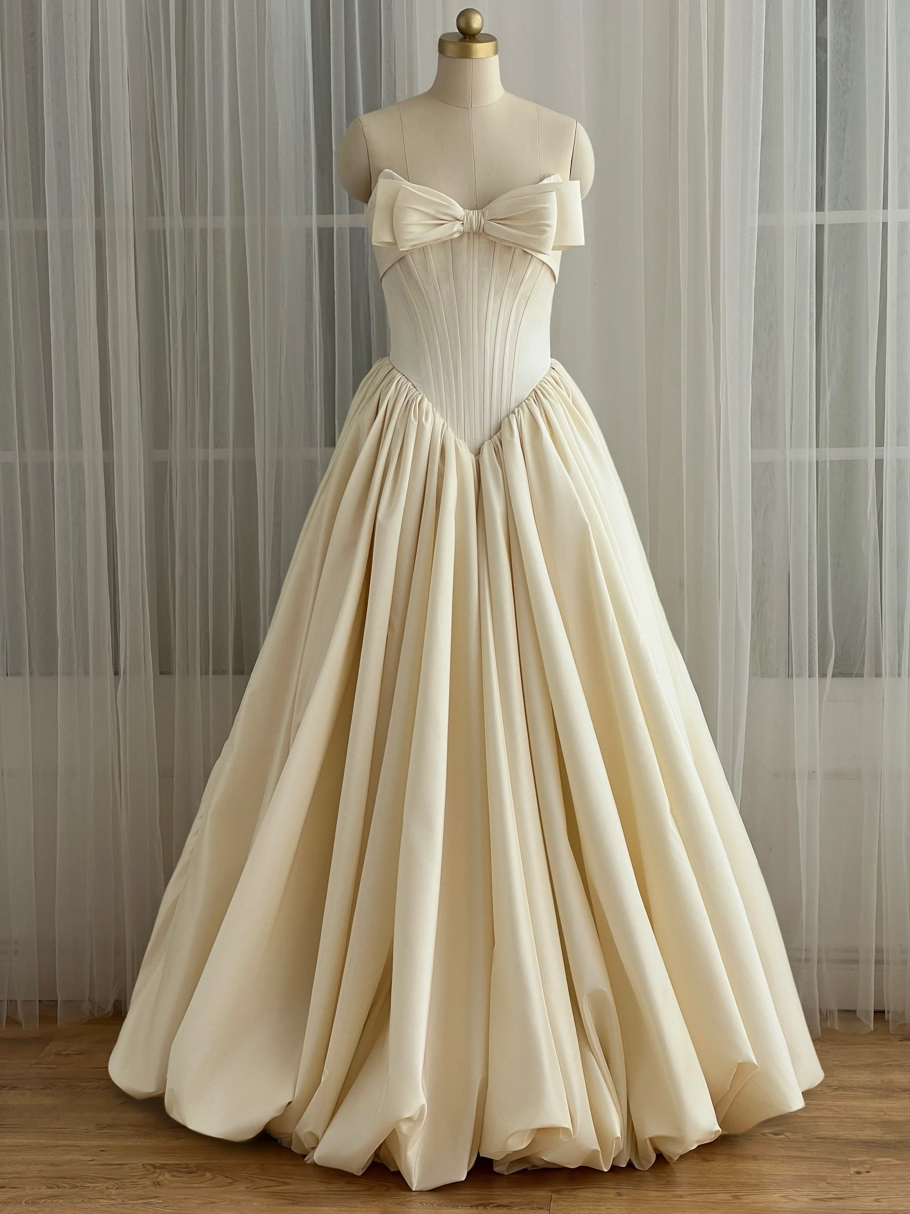 Moon Bow Maxi Dress - Image 2